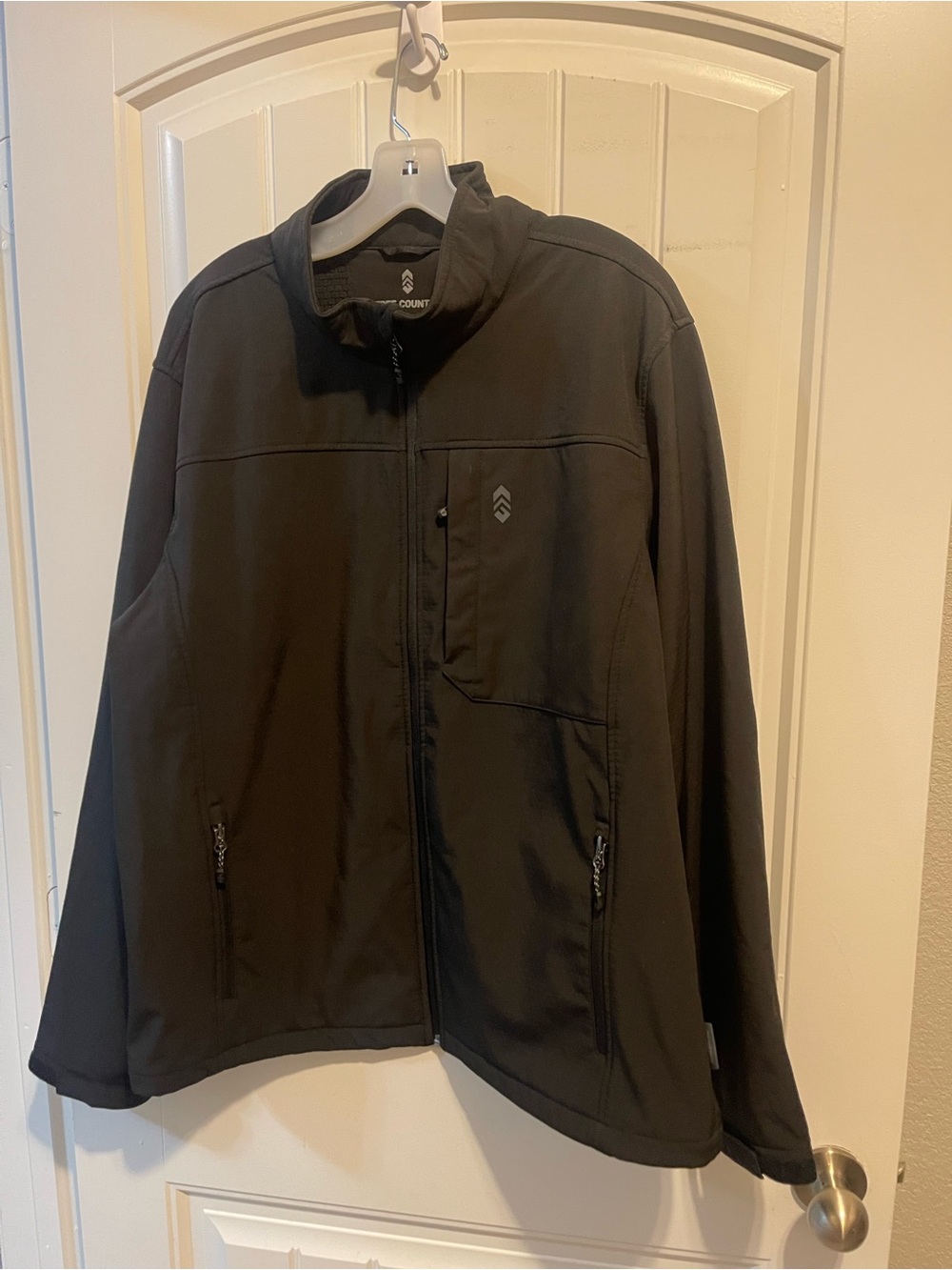 Free Country Men's Black Softshell Jacket - Performance Outerwear
